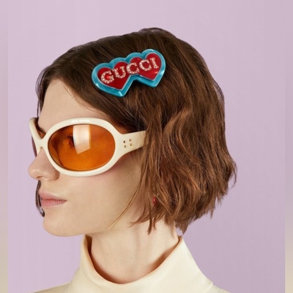 Gucci Blue and Red resin Heart Hair Accessory clip barrette